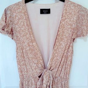 Womens high-low v-neck Vicki Dress